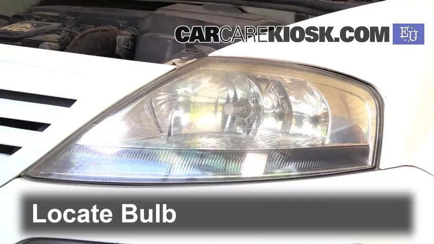 2004 Citroen C3 SX 1.4L 4 Cyl. Turbo Diesel Lights Parking Light (replace bulb)